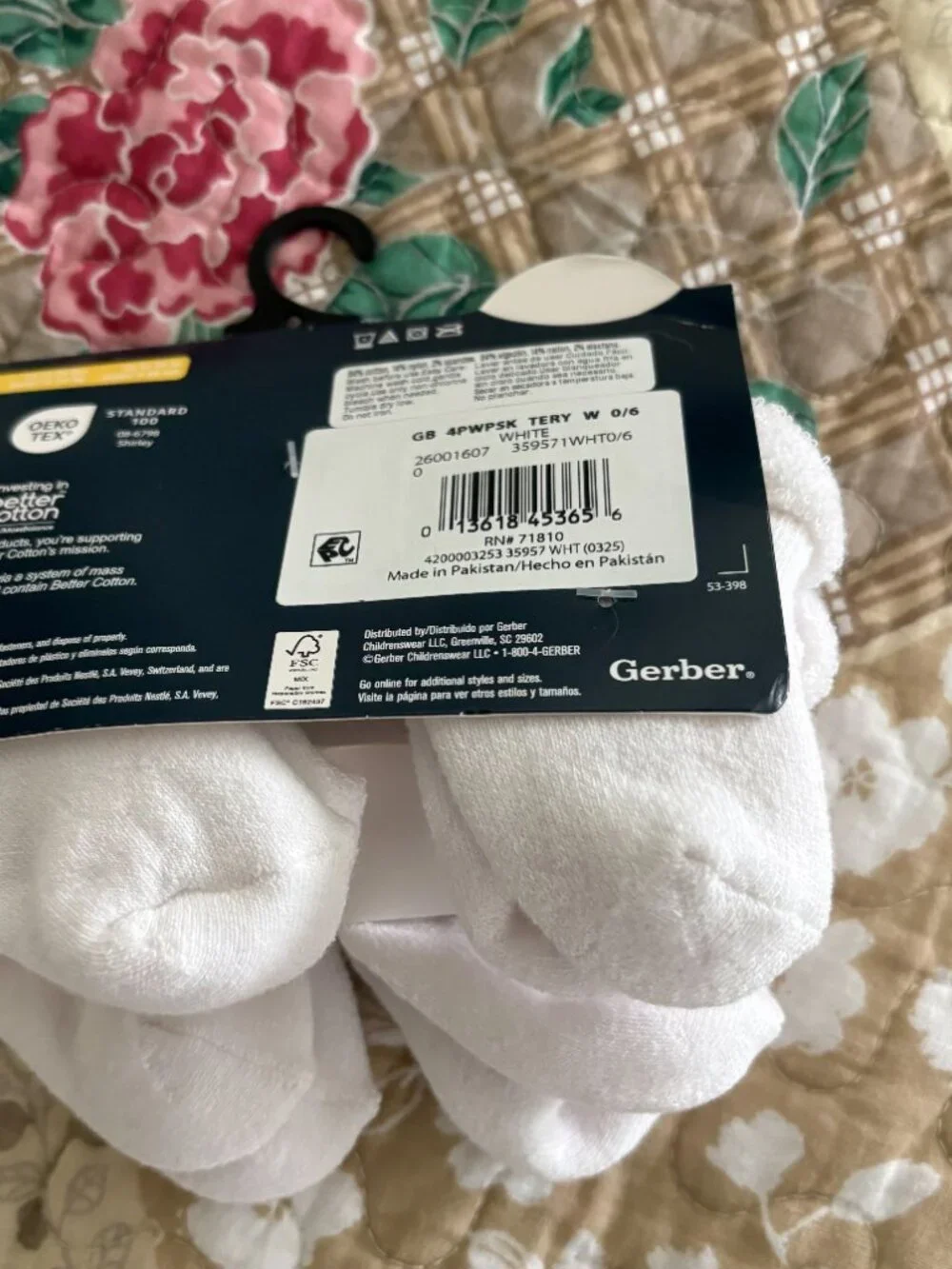 Gerber Neutral White Terry Bootie Wiggle Proof Stay-On Socks Size 0–6 months